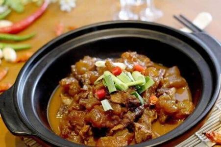砂锅牛蹄