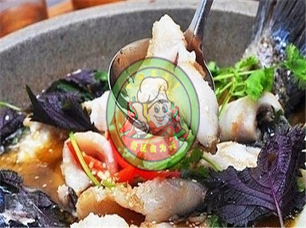 石锅鱼